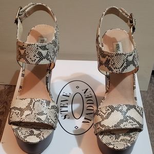 Steve Madden snakeskin wedge heels